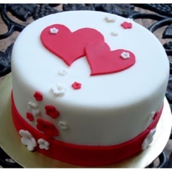 Love in Hearts Cake Cream Fondant