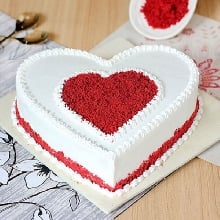 Flavorsome Love Valentines cake