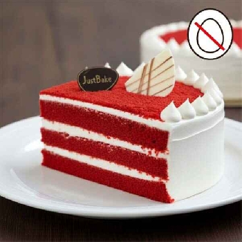 Red Velvet Eggless Cake