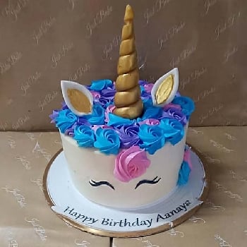 Magical Unicorn Cake 01