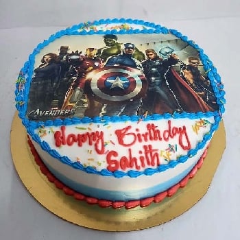 Avengers Cake 01