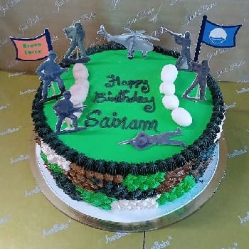 Army Theme Cake