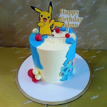 Pikachu Fondant Cake