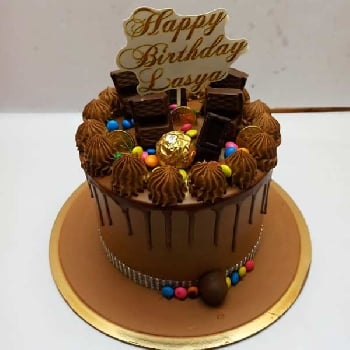 Chocolate Drip Cake