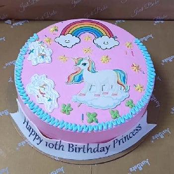 Magical Unicorn Cake