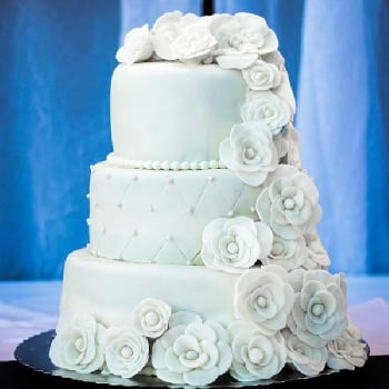 3-Tier White Flower Cake